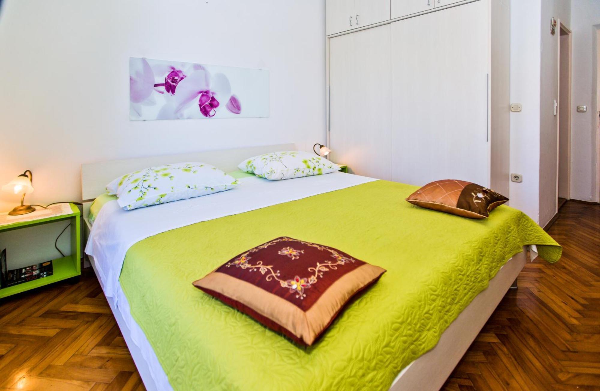 Rooms Barbaric Đảo Hvar Ngoại thất bức ảnh