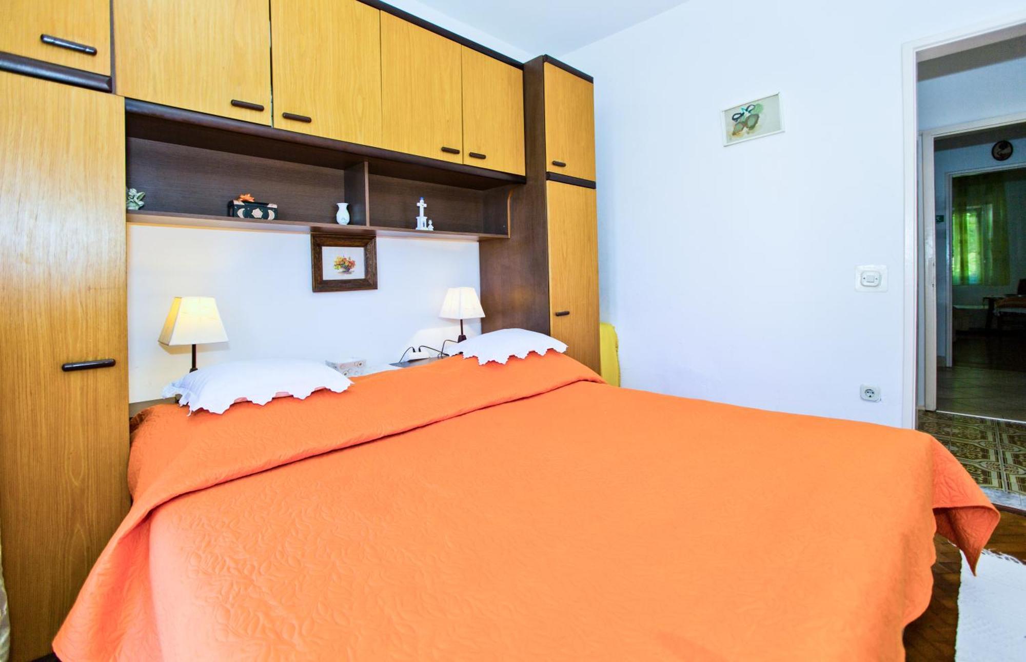 Rooms Barbaric Đảo Hvar Ngoại thất bức ảnh