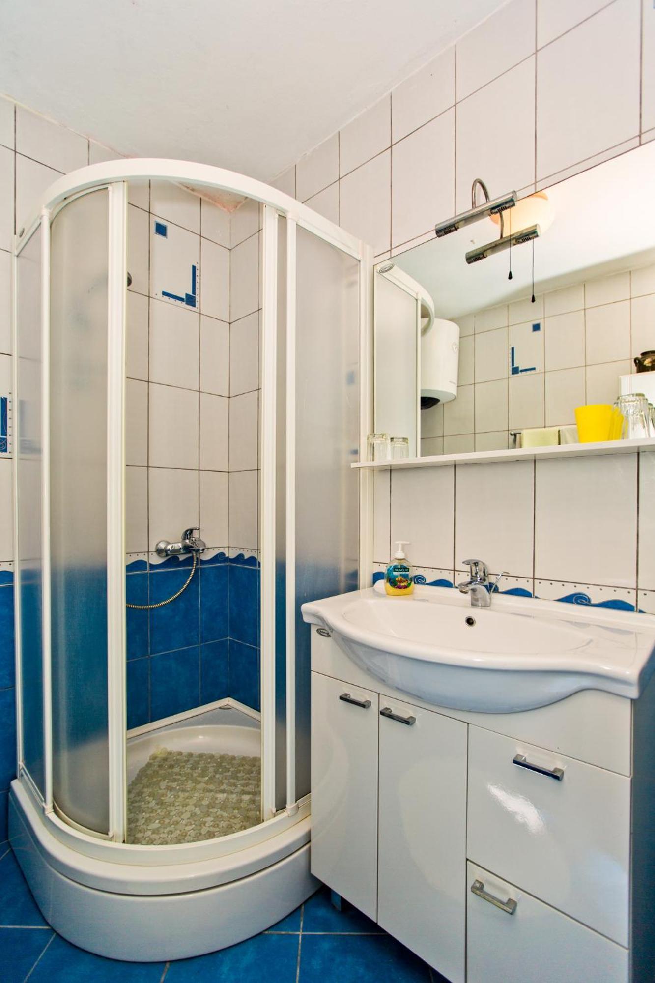 Rooms Barbaric Đảo Hvar Ngoại thất bức ảnh