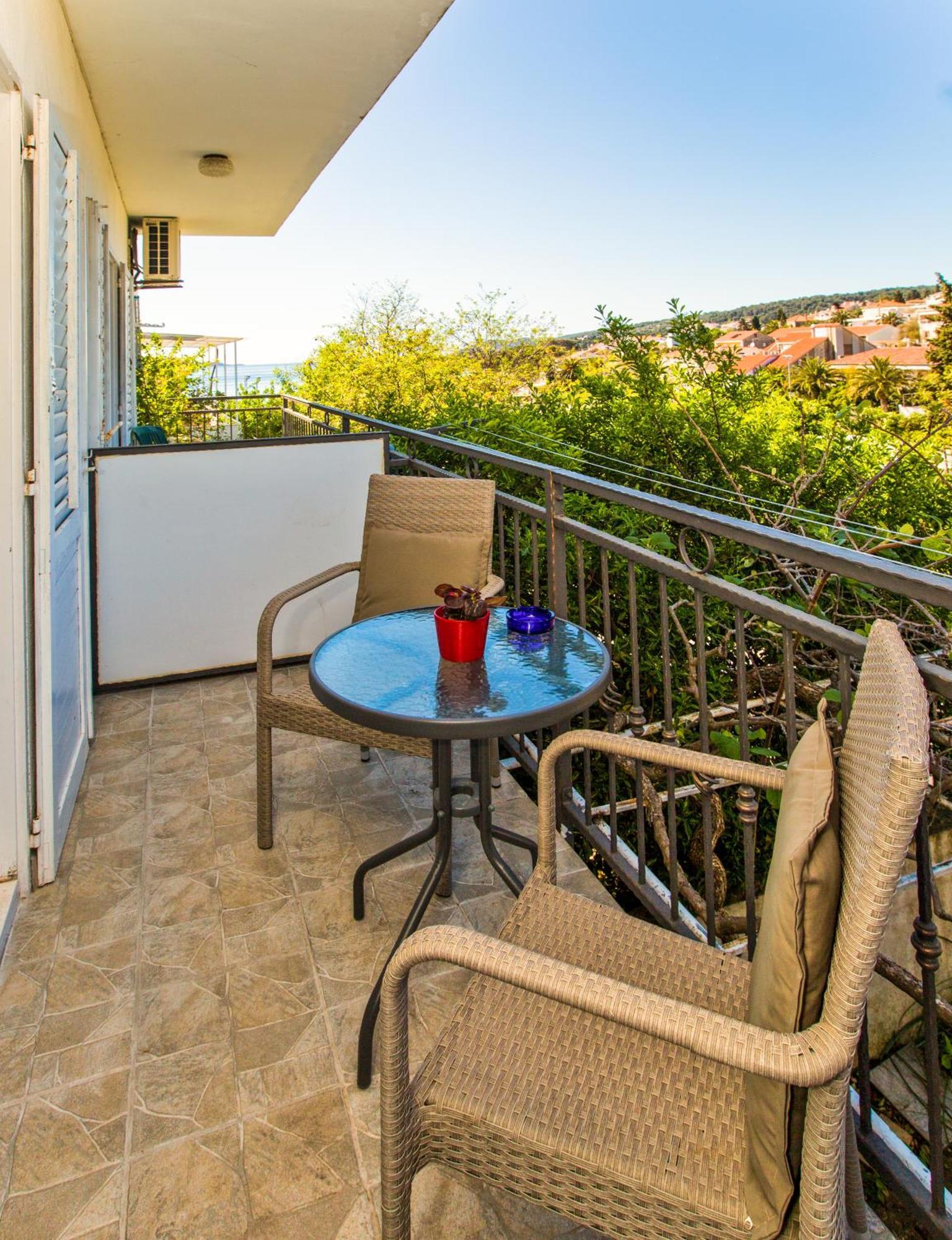 Rooms Barbaric Đảo Hvar Ngoại thất bức ảnh